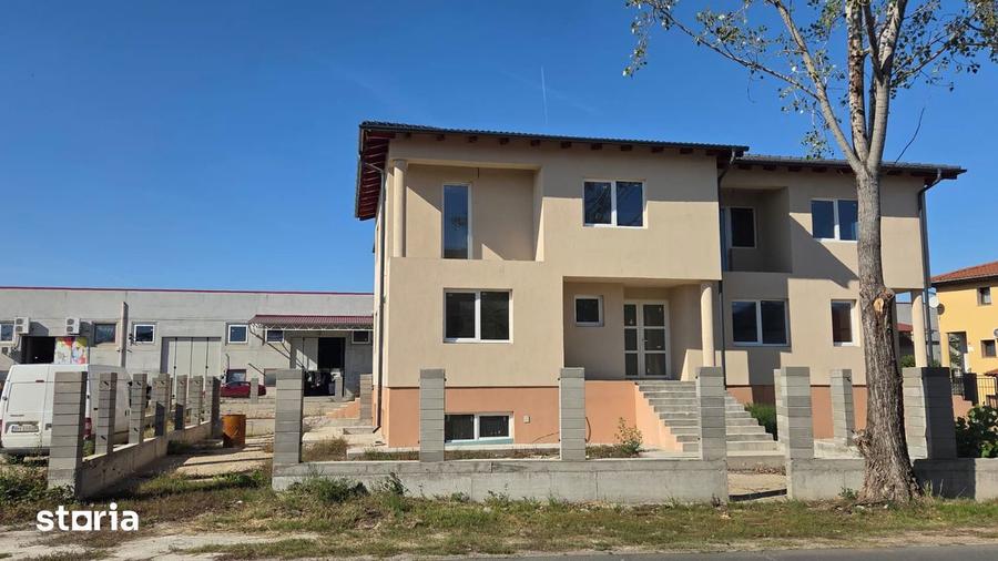 Casă cu 3 camere cu Teren 68 Mp în Central