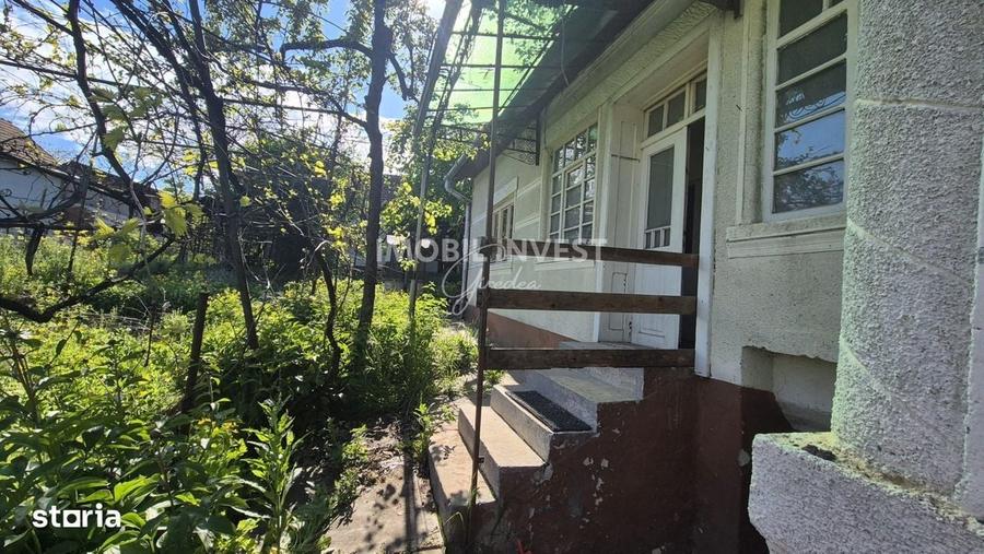 Casă cu 3 camere în Uioara de Jos