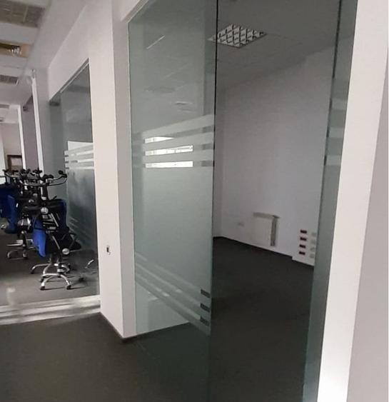 Birou, de 1,550 mp, în Unirii