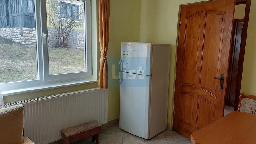 2 case, bucatarie de vara,grajd teren intravilan 2841 mp Margau Cluj - 11