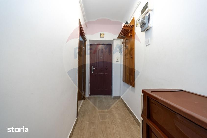 Apartament cu 3 camere în Astra