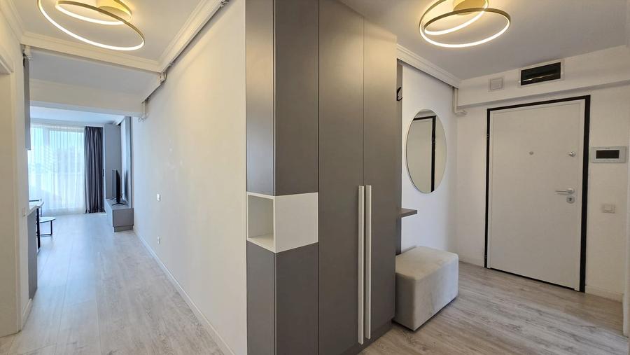Apartament cu 3 camere decomandat în Iancu Nicolae