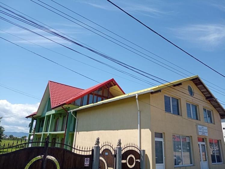 Spațiu comercial, de 200 mp, în Vadu Moldovei