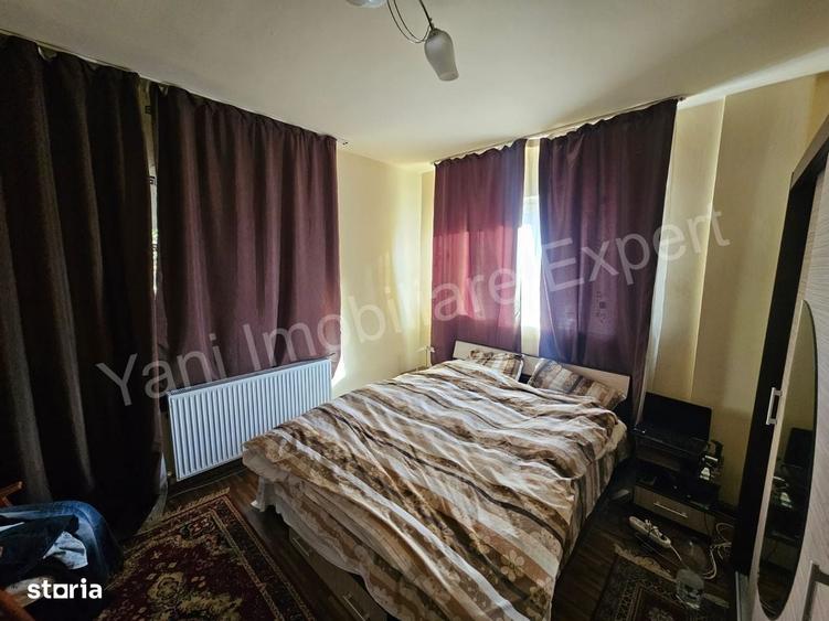 Casă cu 4 camere în Central