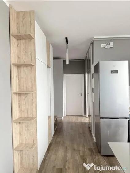 Apartament cu 2 camere semidecomandat în Lipovei