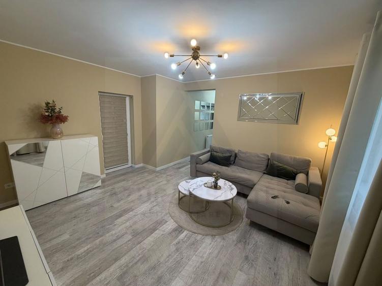 Apartament cu 3 camere decomandat, mobilat în Nord-Vest