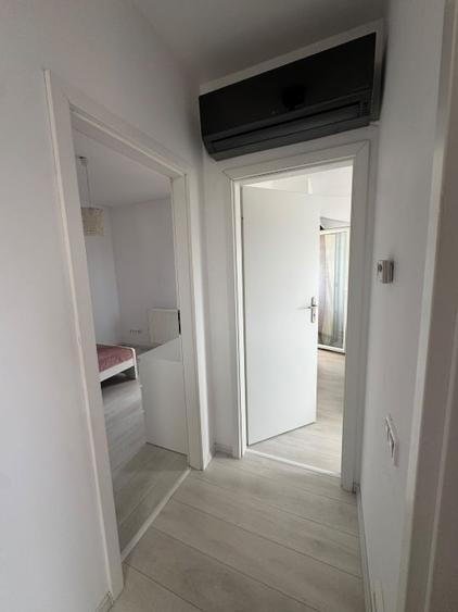 Apartament cu 3 camere semidecomandat, mobilat în 1 Decembrie 1918