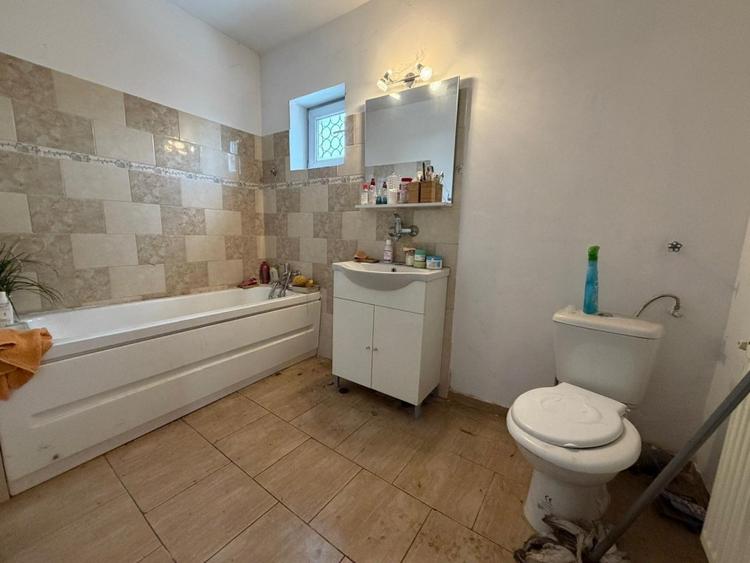 Casă individuală cu 5 camere cu Teren 190 Mp în Sălaj