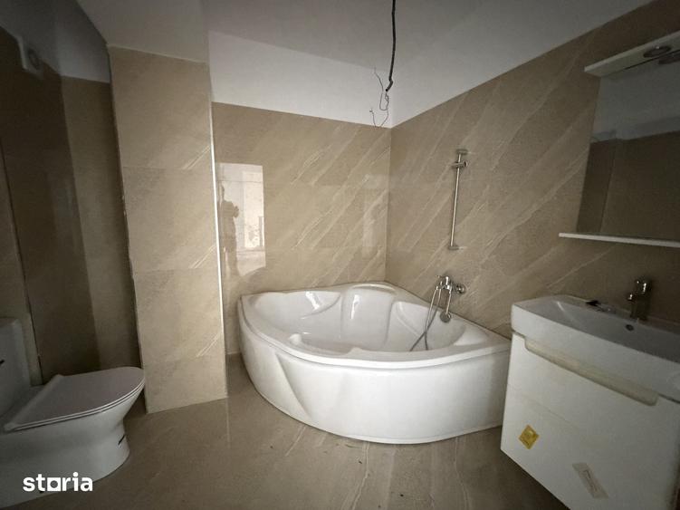 Apartament cu 4 camere în Rahova