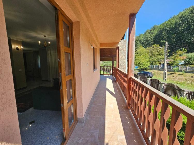 Vila Exclusivista Vetel,valea Caoiului - 16