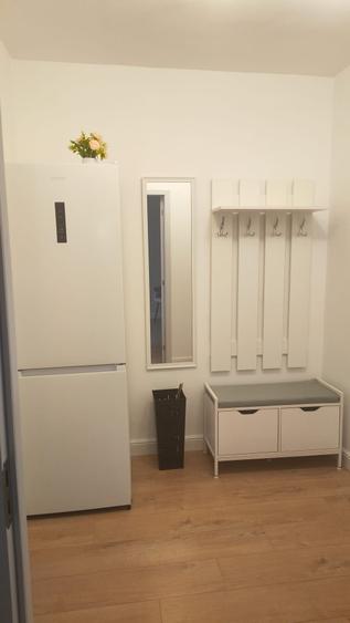 Apartament cu 2 camere semidecomandat, mobilat în Alexandru Obregia