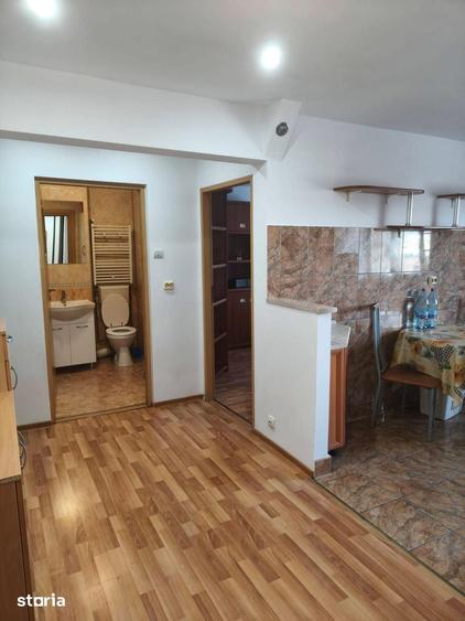 Apartament cu 3 camere decomandat în Mărăști