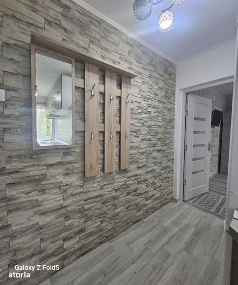 Apartament cu 2 camere semidecomandat în Nufărul — fotografia 1