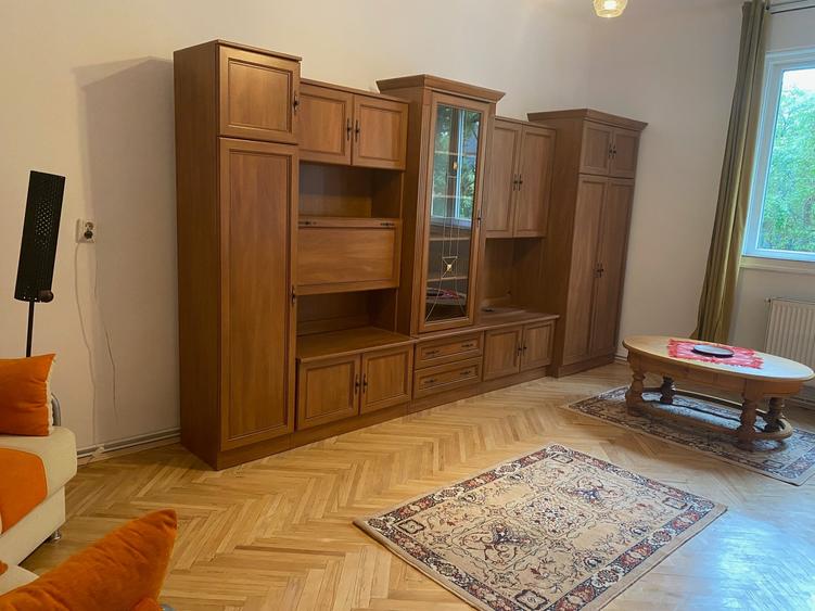 Apartament 2 camere Centru, str.Republicii, zona Sp CFR , cu PARCARE in curte - 1