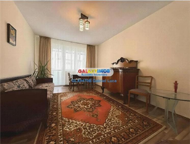 Apartament cu 3 camere decomandat în Tineretului
