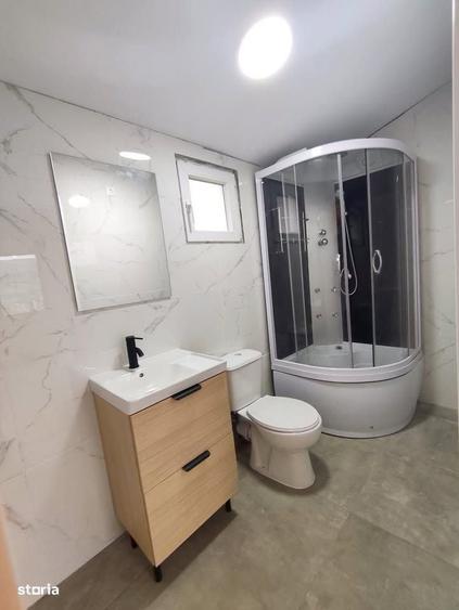 Casă cu 2 camere decomandat în Ruși