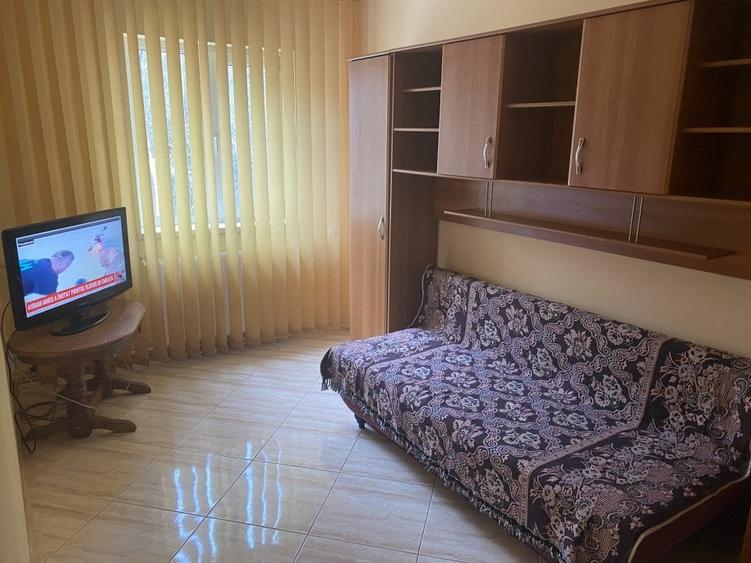 Garsonieră decomandată în Tomis III