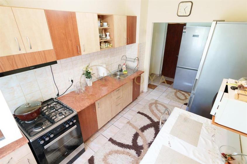 Apartament cu 4 camere decomandat în Crângași