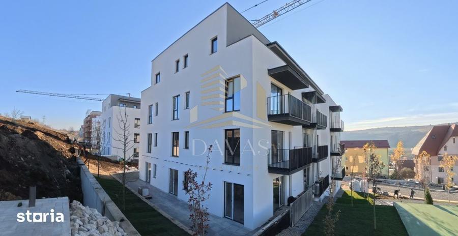 Apartament cu 2 camere semidecomandat în Baciu