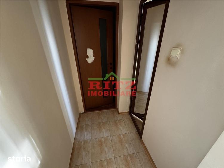 Nou! Ap. 2 cam., mob. si utilat, et. 7, zona ACR! - 11