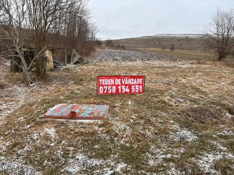 Teren de 1900 mp, în Central