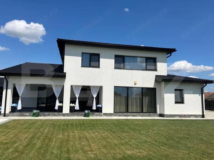 Casă cu Teren 1440 Mp în Uriu