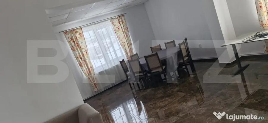 Spațiu comercial, de 300 mp, în Central