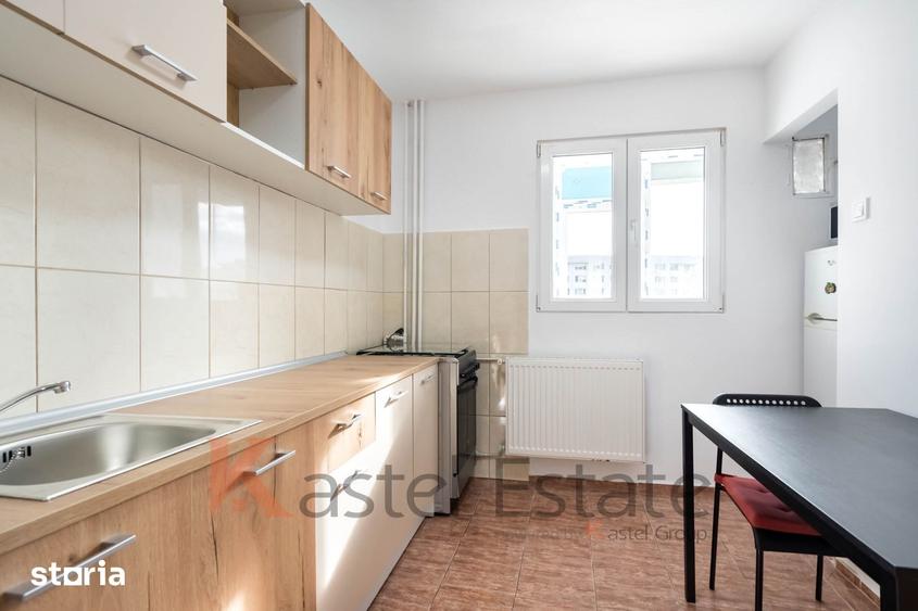 Apartament cu 2 camere decomandat în Tei