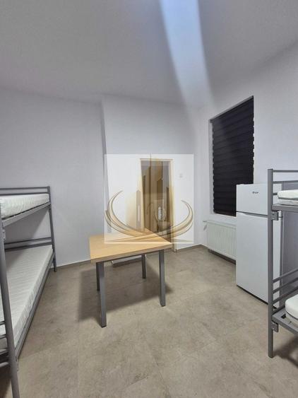 Apartament cu 2 camere decomandat, mobilat în Badea Cârțan