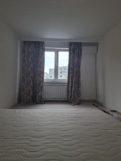 Apartament cu 3 camere decomandat, mobilat în Rahova