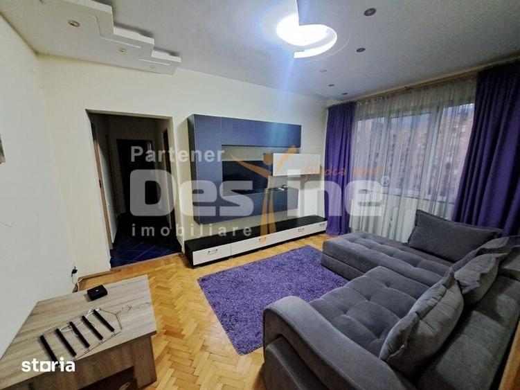 Apartament cu 3 camere semidecomandat în Pantelimon