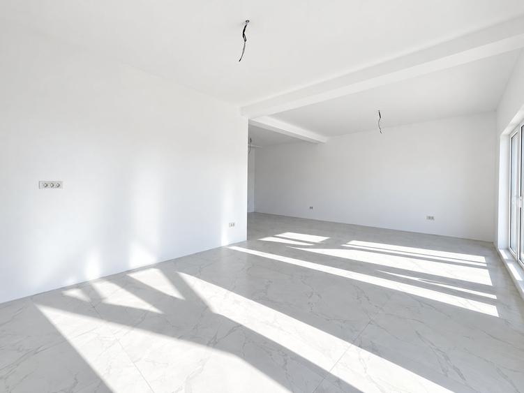Duplex cu 3 camere cu Canalizare în Moșnița Veche