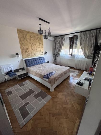 Apartament cu 4 camere decomandat în Exercițiu