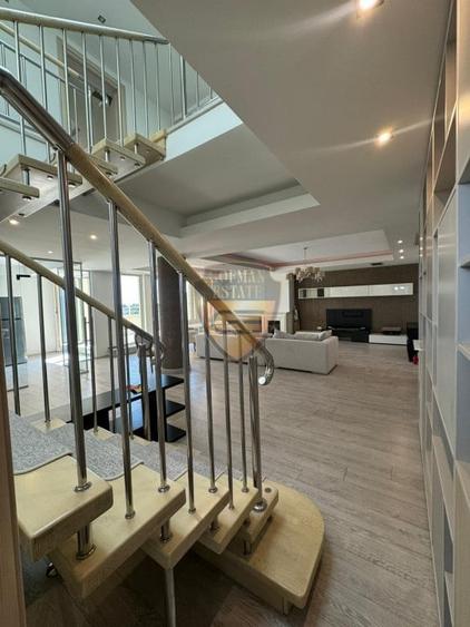 Apartament cu 3 camere decomandat, mobilat în Tomis II