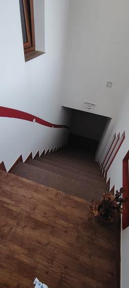 Spațiu comercial, de 240 mp, în Central