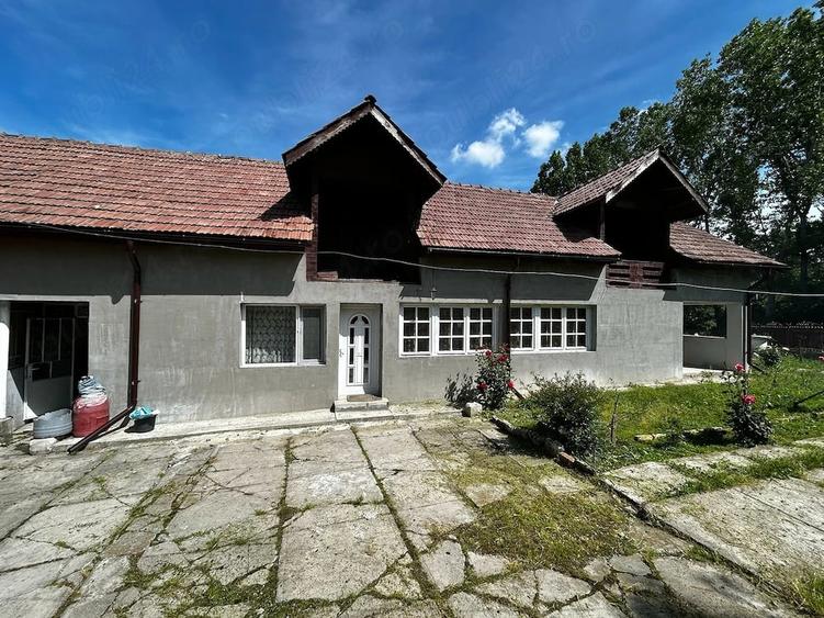 Casă cu 2 camere cu Teren 1838 Mp în Gemenea-Brătulești