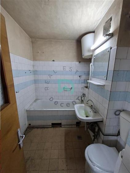 Apartament cu 3 camere decomandat în Centrul Civic