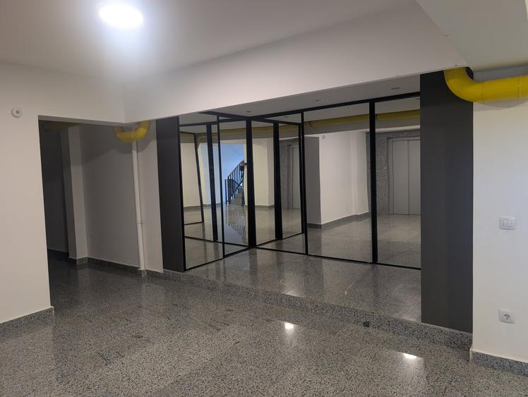 Apartament cu 2 camere decomandat, mobilat în Letea