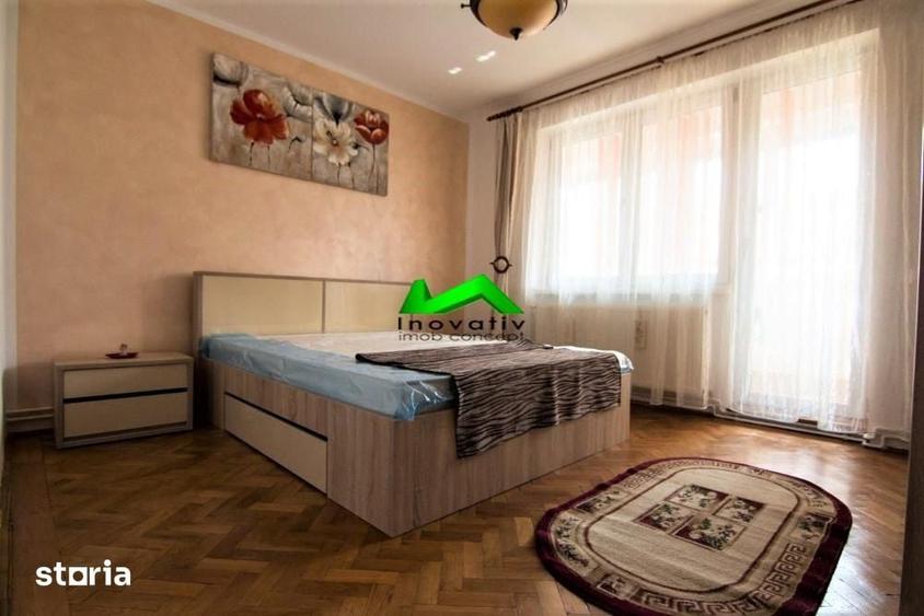 Apartament cu 3 camere decomandat, mobilat în Trei Stejari