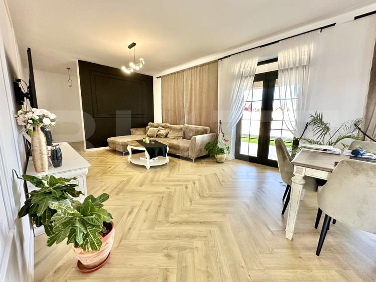 Casă individuală cu 4 camere cu Canalizare în Micești
