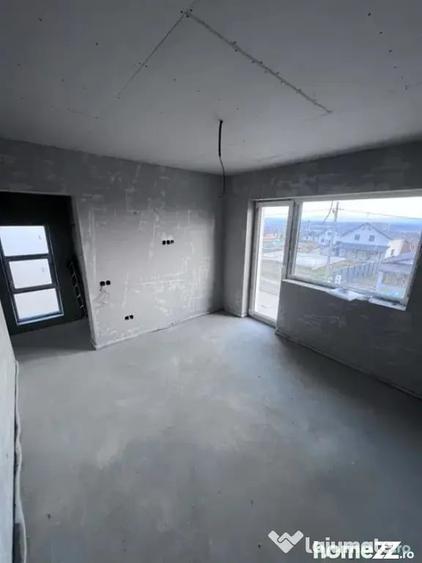 Casă cu 4 camere cu Teren 500 Mp în Tăuții-Măgherăuș