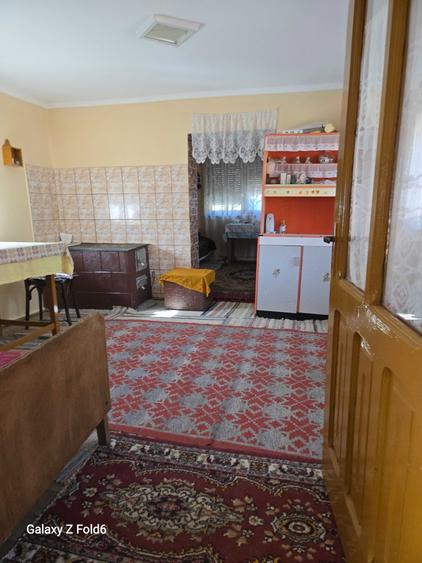 Casă cu 4 camere în Central