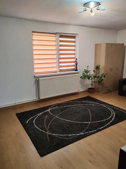 Casă cu 2 camere cu Teren 300 Mp în Valu lui Traian
