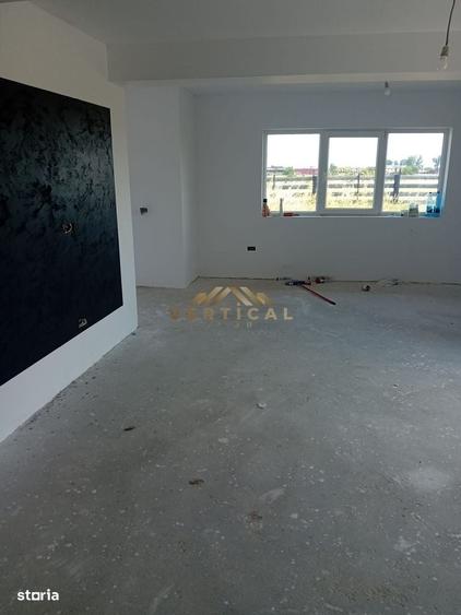 Casă cu 3 camere cu Teren 383 Mp în Vidra