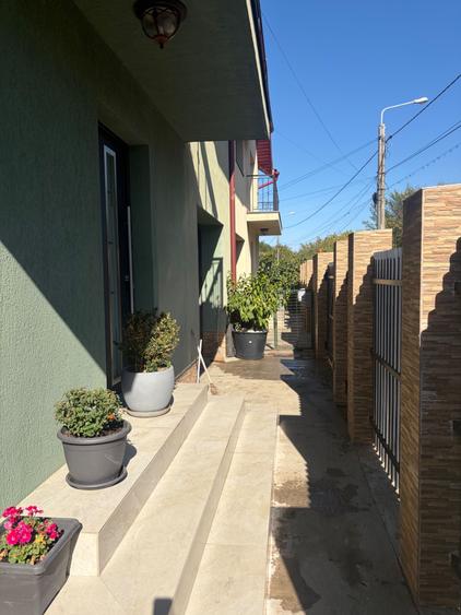 Casă cu 3 camere în Central