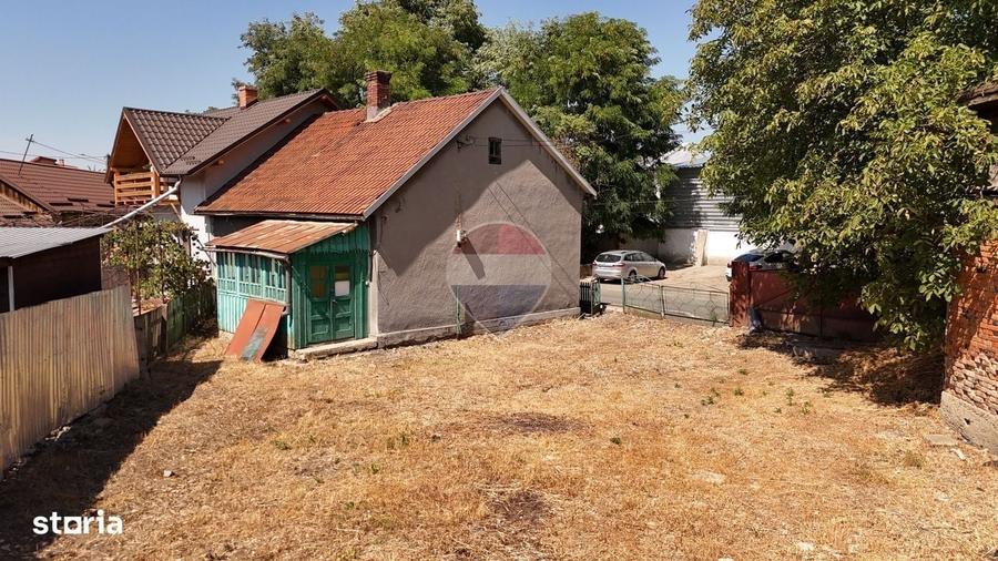 Casă cu 3 camere în Mihoveni