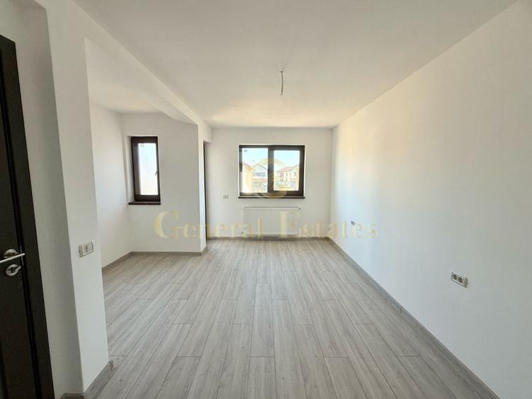 Duplex cu 4 camere cu Canalizare în Tărlungeni