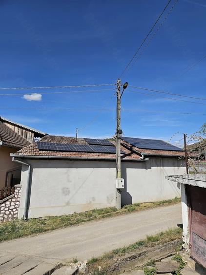 Casă cu 3 camere cu Teren 1060 Mp în Lunca (Băița)