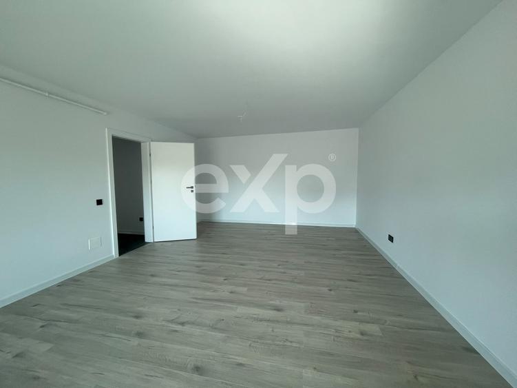 Apartament cu 3 camere decomandat, mobilat în Banat