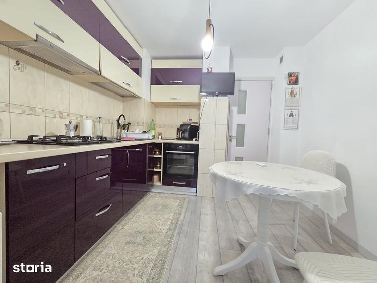 Apartament cu 2 camere decomandat în Central
